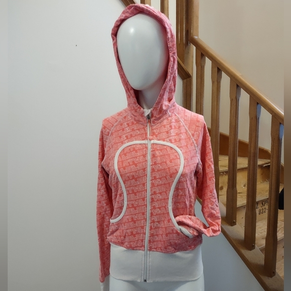 Lululemon hoodie - Picture 1 of 8
